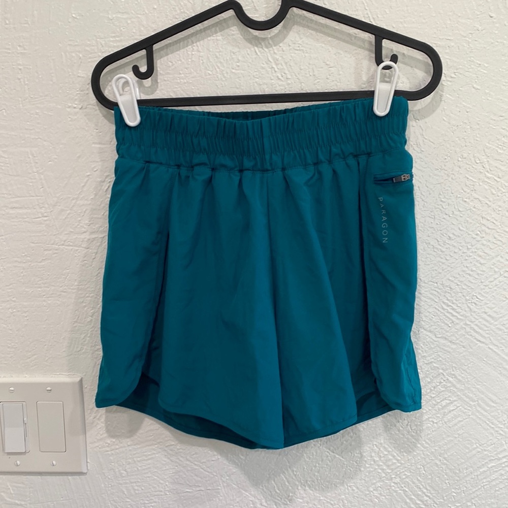 Tracker shorts